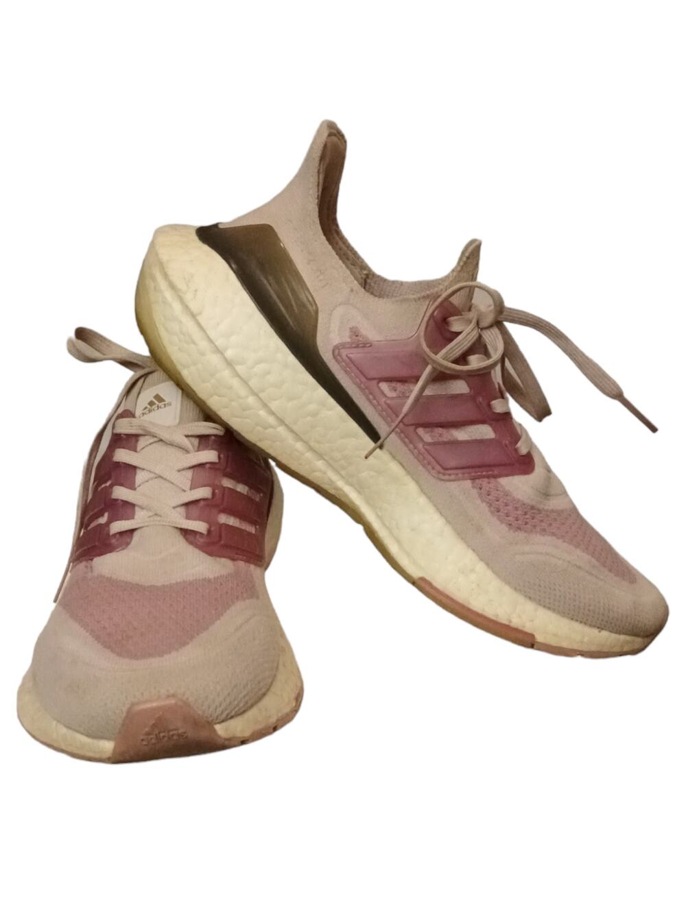 ADÌDAS Women's Uĺtraboost Running Shoes 6½